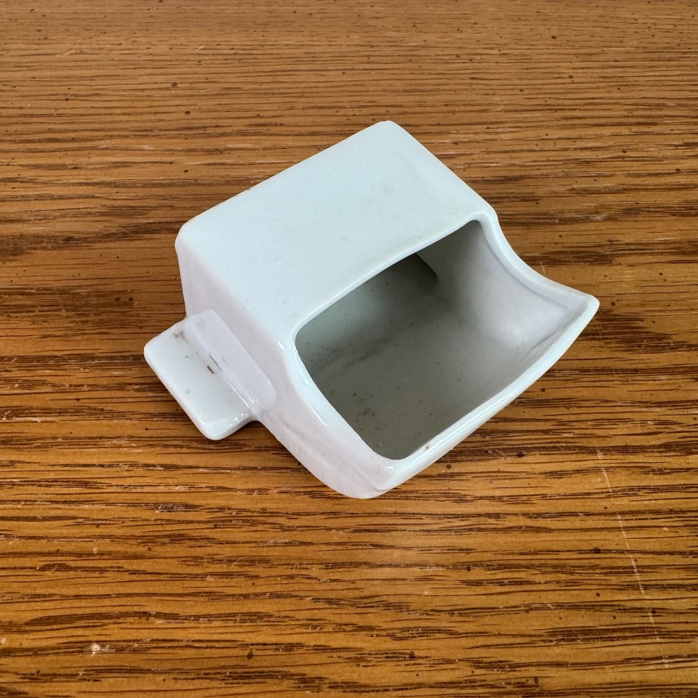 Vintage White Porcelain Made in Japan Bird Feed Water Dish MCM‎ Style